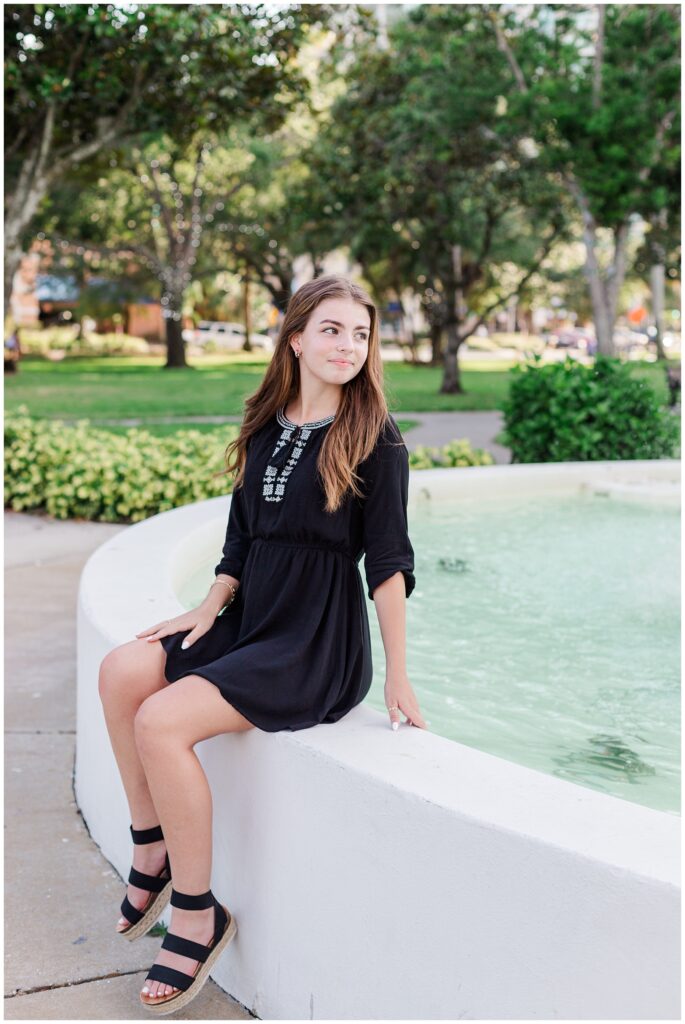 Senior Portraits in Downtown St.Petersburg, Florida captured by Amanda Dawn Photography