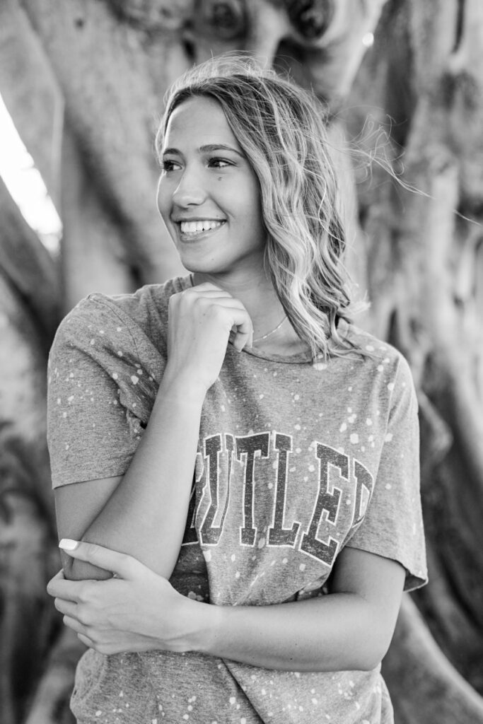 Senior Portraits in Downtown St. Petersburg, Florida captured by Amanda Dawn Photography