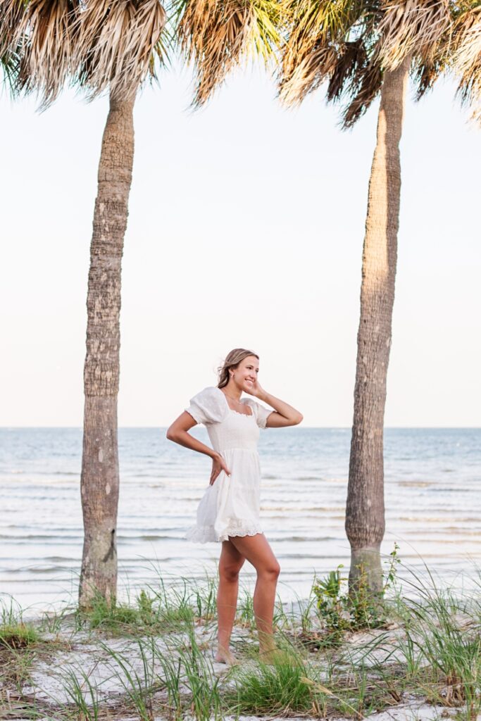 Senior Portraits in Downtown St.Petersburg, Florida captured by Amanda Dawn Photography