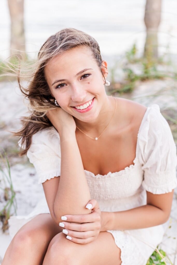 Senior Portraits in Downtown St.Petersburg, Florida captured by Amanda Dawn Photography